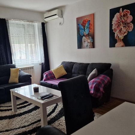 Centar S Leilighet Ni Eksteriør bilde